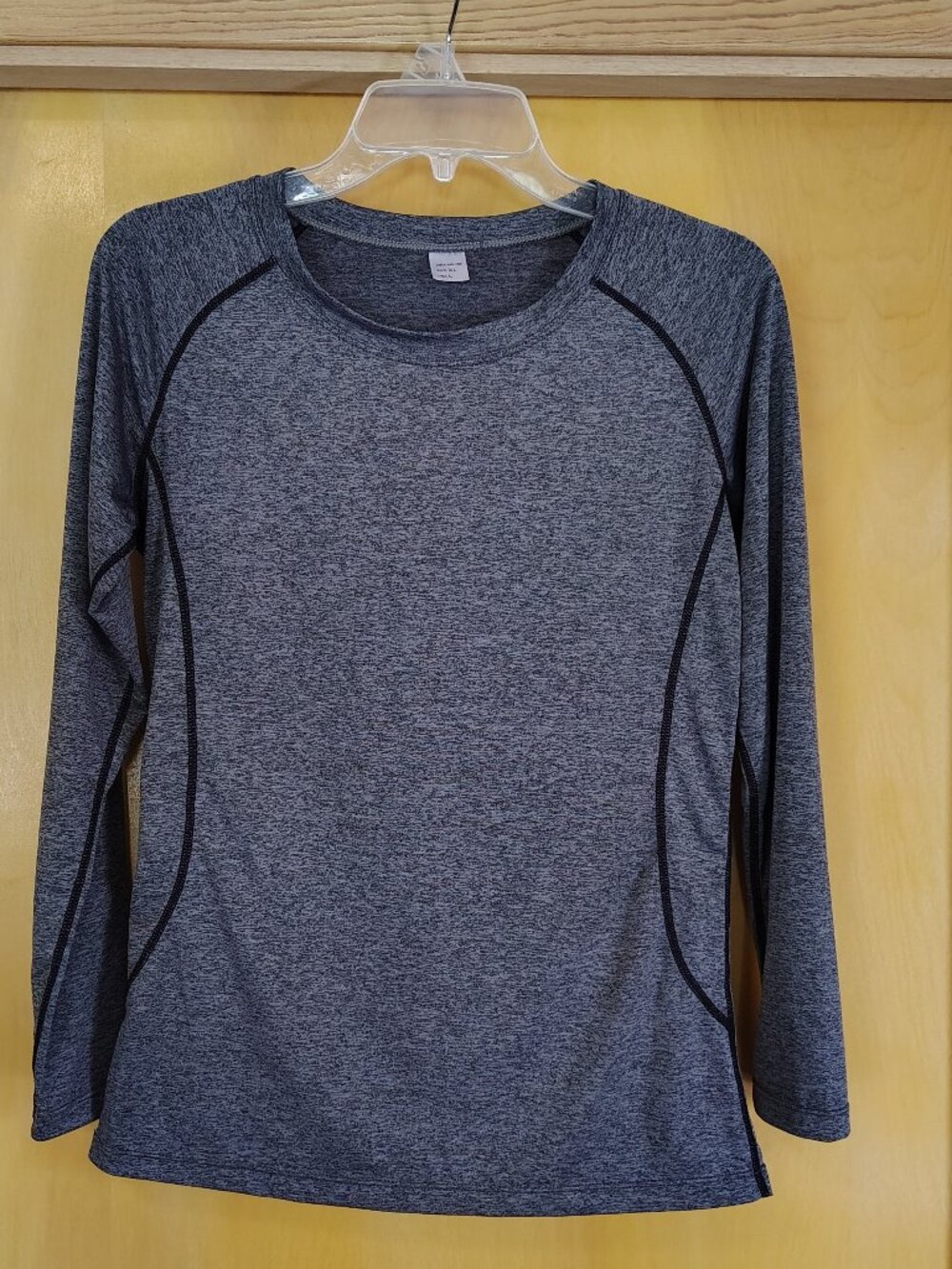 ASIA 180-185 Dark Gray Active Top with Black Stitching Small Large
